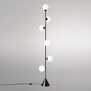 Vertical Globe Black Напольная лампа Atelier Kerschbaumer  фото, kupilegko.ru