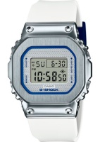 Японские наручные женские часы Casio GM-S5600LC-7. Коллекция G-Shock  фото, kupilegko.ru