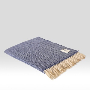 Herringbone Bluebell Плед McNutt of Donegal  фото, kupilegko.ru