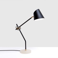 Hartau Table Настольная лампа D'Armes  фото, kupilegko.ru