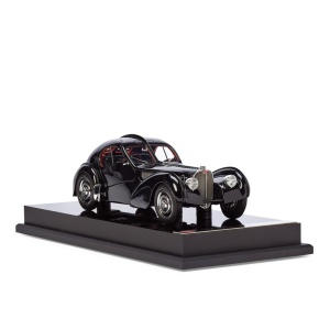 Bugatti 57SC Модель автомобиля 1:18 Ralph Lauren Home  фото, kupilegko.ru