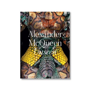 Alexander McQueen: Unseen Книга Thames & Hudson  фото, kupilegko.ru