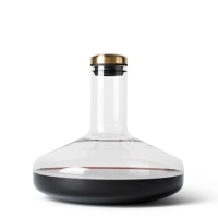 Wine Breather Deluxe Brass Декантер для красного вина Menu  фото, kupilegko.ru