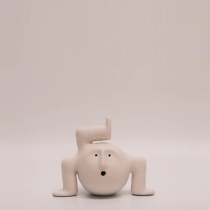 Set Your Own Pace #3 Скульптура Aman Khanna Claymen  фото, kupilegko.ru