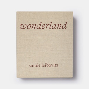 Wonderland: Annie Leibovitz (Luxury Edition) Книга Phaidon  фото, kupilegko.ru
