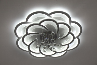 Потолочный светодиодный светильник Escada 10236/S LED  фото, kupilegko.ru