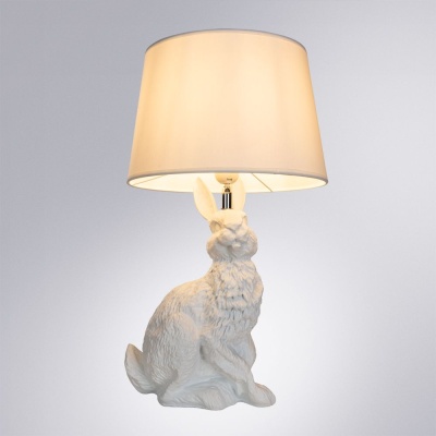Настольная лампа Arte Lamp Izar A4015LT-1WH  фото, kupilegko.ru
