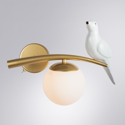 Бра, светильник настенный накладной Arte Lamp A3422AP-1GO  фото, kupilegko.ru