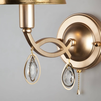 Настенный светильник Eurosvet 60091/1 перламутровое золото  фото, kupilegko.ru